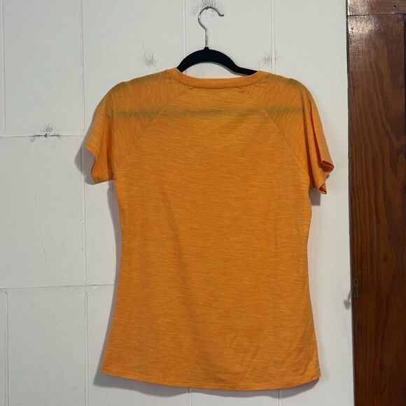 Woolx merino orange short sleeve v-neck T-Shirt size medium - Picture 3 of 3